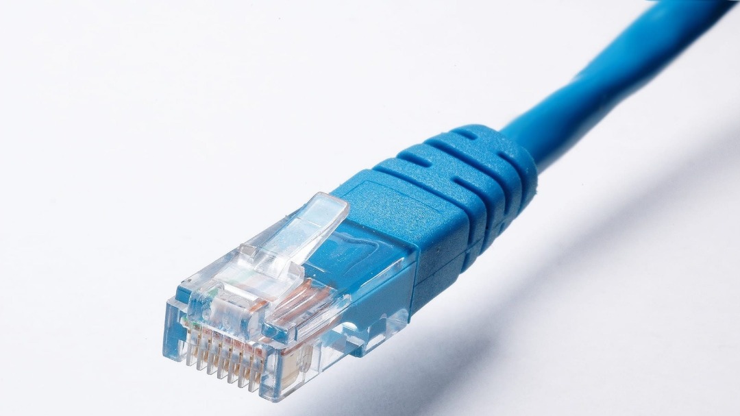 Kabel Ethernet – jak wybrać odpowiedni kabel do swoich potrzeb?